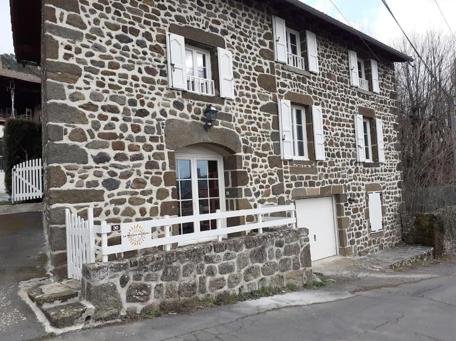 Maison Du Soleil Chez Isa Polignac  Ngoại thất bức ảnh